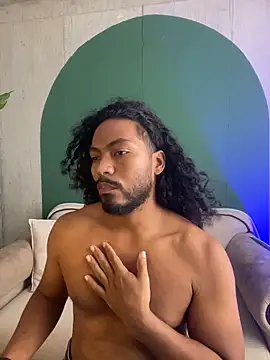 Snapshot of noah_jones__ chatting on 02-23-26, 04:04 noah jones online show from 02-23-26, 04:04