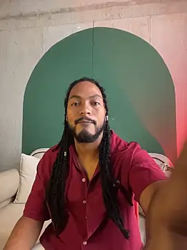 Snapshot of noah_jones__ chatting on 03-31-26, 05:24 noah jones online show from 03-31-26, 05:24