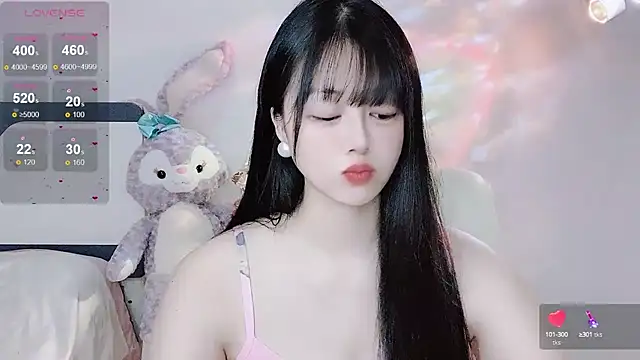 Snapshot of Lydia_170 chatting on 01-04-25, 10:45 Lydia 170 online show from 01-04-25, 10:45