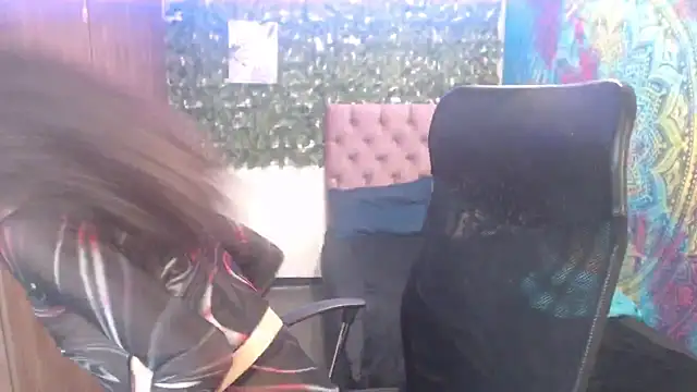 BurningVenus12 online show from 10-02-25, 03:46