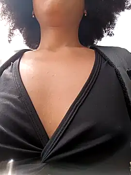 Snapshot of BlairSamy chatting on 01-28-25, 06:07 BlairSamy online show from 01-28-25, 06:07