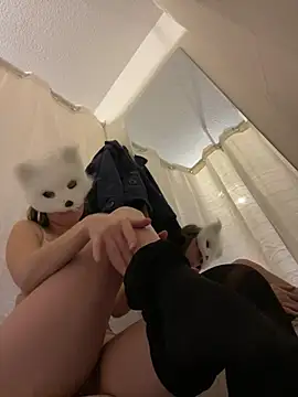 Snapshot of kleinelea123 chatting on 12-05-24, 09:17 kleinelea123 online show from 12-05-24, 09:17