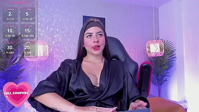 lilicooper  online show from 01-14-25, 08:59