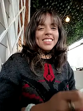 ivannabellini online show from 06-05-26, 02:01