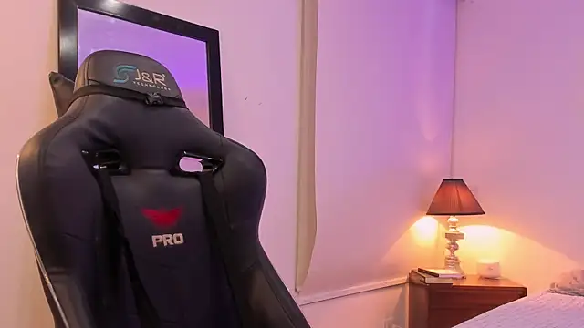 Snapshot of sofiarouge chatting on 11-14-25, 07:34 sofiarouge online show from 11-14-25, 07:34