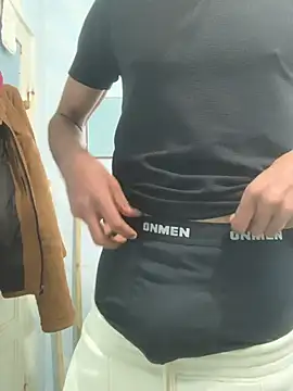 Xxxhalcon online show from 12-04-25, 12:14