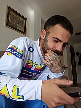 charlye inkkkk online show from 03-22-25, 02:36