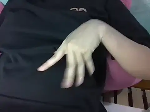 Snapshot of Mine-999 chatting on 10-13-25, 06:57 Mine-999 online show from 10-13-25, 06:57