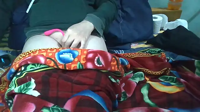 Snapshot of Mine-999 chatting on 11-20-25, 01:44 Mine-999 online show from 11-20-25, 01:44