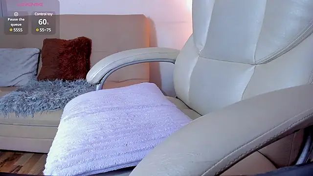 anyi restrepo online show from 01-29-25, 03:04