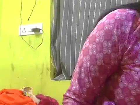 Snapshot of CUTYHINA_001 chatting on 12-11-24, 10:58 CUTYHINA 001 online show from 12-11-24, 10:58