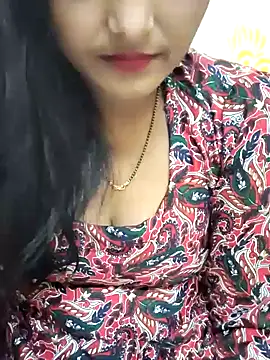 Snapshot of CUTYHINA_001 chatting on 12-20-24, 10:49 CUTYHINA 001 online show from 12-20-24, 10:49