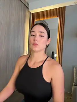 FridaKlein online show from 12-17-24, 10:22