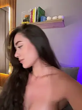 FridaKlein online show from 12-20-24, 11:47