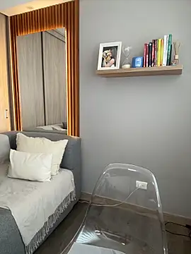 FridaKlein online show from 03-12-25, 09:24