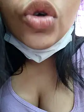 Myloveurvi online show from 12-29-24, 09:17