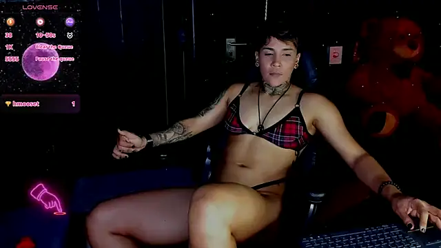 ZhoeStrong online show from 03-08-25, 11:28