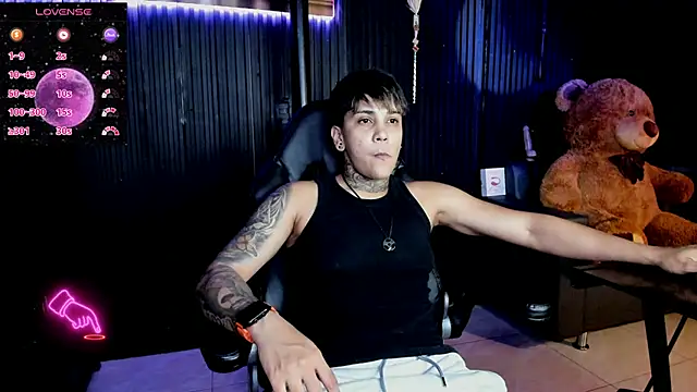 ZhoeStrong online show from 03-11-25, 09:59