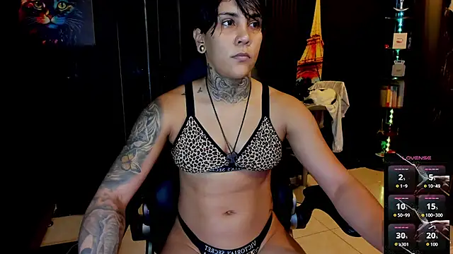 ZhoeStrong online show from 10-14-25, 10:43