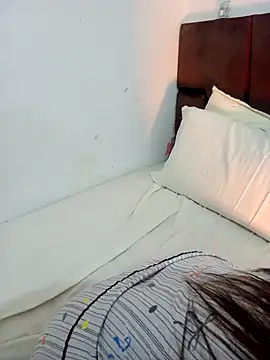 im here- online show from 05-06-26, 08:14