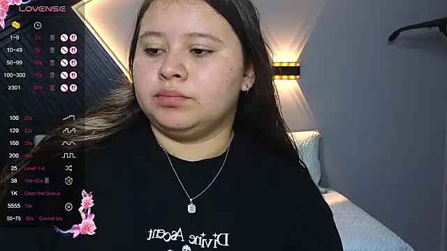 Laia and Aloby online show from 02-18-26, 10:06