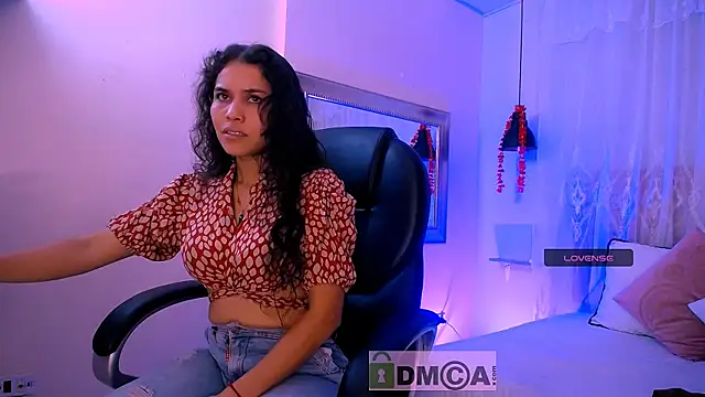 Snapshot of natasha__jackson chatting on 01-25-25, 02:03 natasha jackson online show from 01-25-25, 02:03