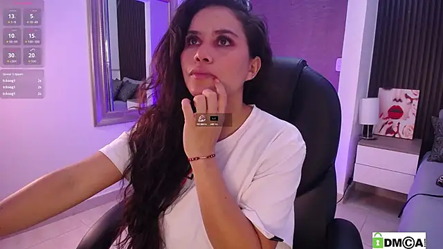 Snapshot of natasha__jackson chatting on 09-22-25, 12:51 natasha jackson online show from 09-22-25, 12:51