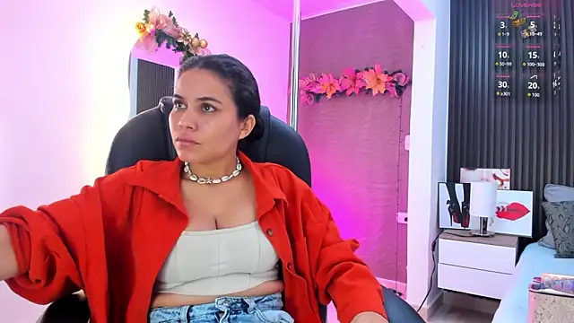 Snapshot of natasha__jackson chatting on 12-04-25, 12:25 natasha jackson online show from 12-04-25, 12:25