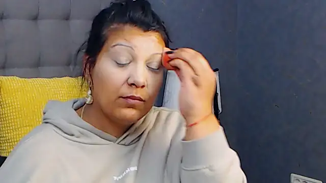 AmyCubes online show from 03-14-25, 09:00