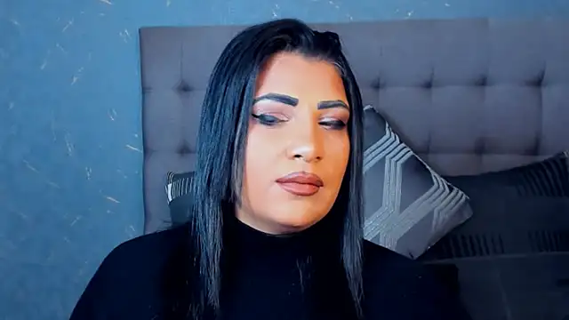 AmyCubes online show from 10-19-25, 05:41