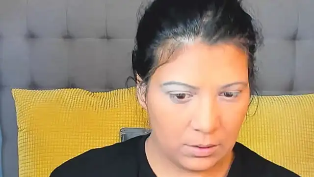 AmyCubes online show from 02-12-26, 08:42