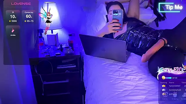 Snapshot of mistresslaviniabr chatting on 03-17-25, 05:23 mistresslaviniabr online show from 03-17-25, 05:23