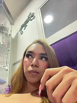 Nikol Rang   online show from 01-14-25, 07:38