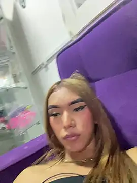 Nikol Rang   online show from 01-21-25, 08:08