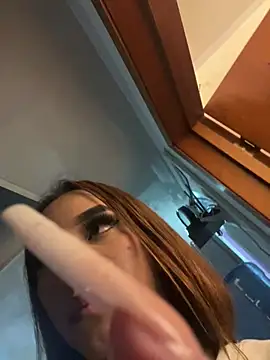 Nikol Rang   online show from 03-15-25, 04:13