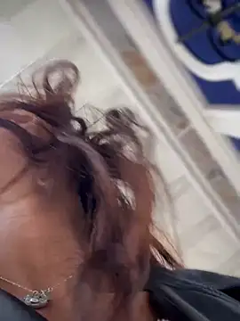 Nikol Rang   online show from 09-22-25, 07:38