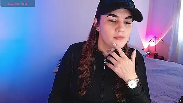 Lu perez online show from 01-18-25, 05:15