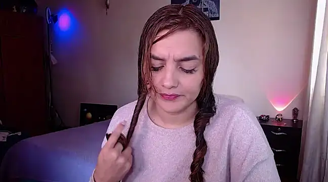 Lu perez online show from 02-22-25, 05:35