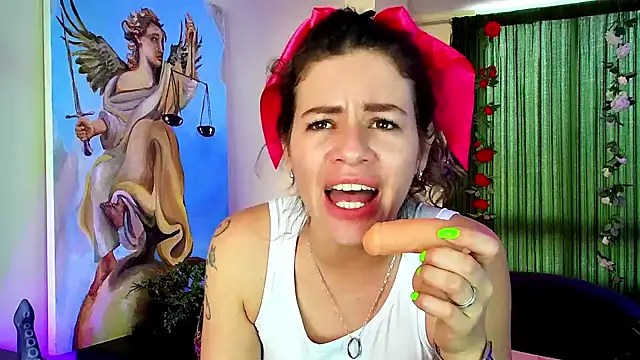 Snapshot of oriana_thomson2 chatting on 02-10-25, 09:58 oriana thomson2 online show from 02-10-25, 09:58