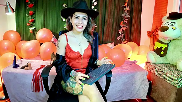 Snapshot of oriana_thomson2 chatting on 02-14-25, 04:04 oriana thomson2 online show from 02-14-25, 04:04