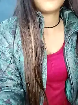 Snapshot of Sreya213 chatting on 12-23-24, 07:20 Sreya213 online show from 12-23-24, 07:20