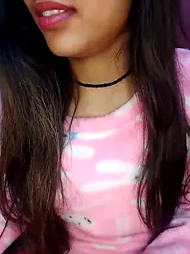 Snapshot of Sreya213 chatting on 01-13-25, 10:14 Sreya213 online show from 01-13-25, 10:14