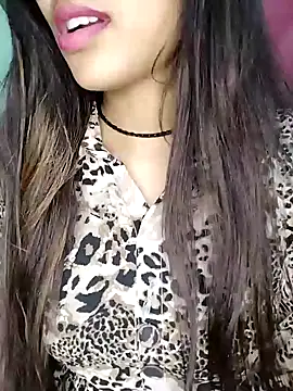 Snapshot of Sreya213 chatting on 01-14-25, 09:09 Sreya213 online show from 01-14-25, 09:09