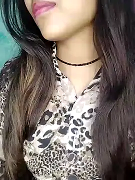 Snapshot of Sreya213 chatting on 01-24-25, 08:00 Sreya213 online show from 01-24-25, 08:00