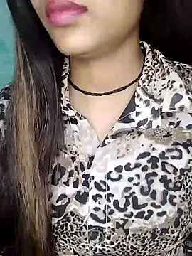 Snapshot of Sreya213 chatting on 01-25-25, 03:41 Sreya213 online show from 01-25-25, 03:41