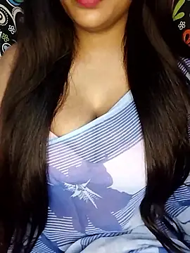 Sreya213 online show from 04-16-26, 09:39