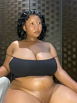 Snapshot of MayaPassion chatting on 01-31-25, 01:22 MayaPassion online show from 01-31-25, 01:22