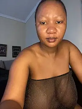 Snapshot of MayaPassion chatting on 03-10-25, 08:04 MayaPassion online show from 03-10-25, 08:04