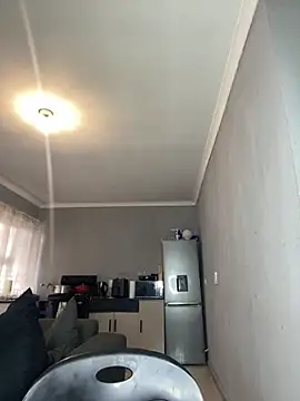 Snapshot of MayaPassion chatting on 10-30-25, 04:03 MayaPassion online show from 10-30-25, 04:03