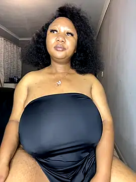 Snapshot of MayaPassion chatting on 11-11-25, 07:25 MayaPassion online show from 11-11-25, 07:25